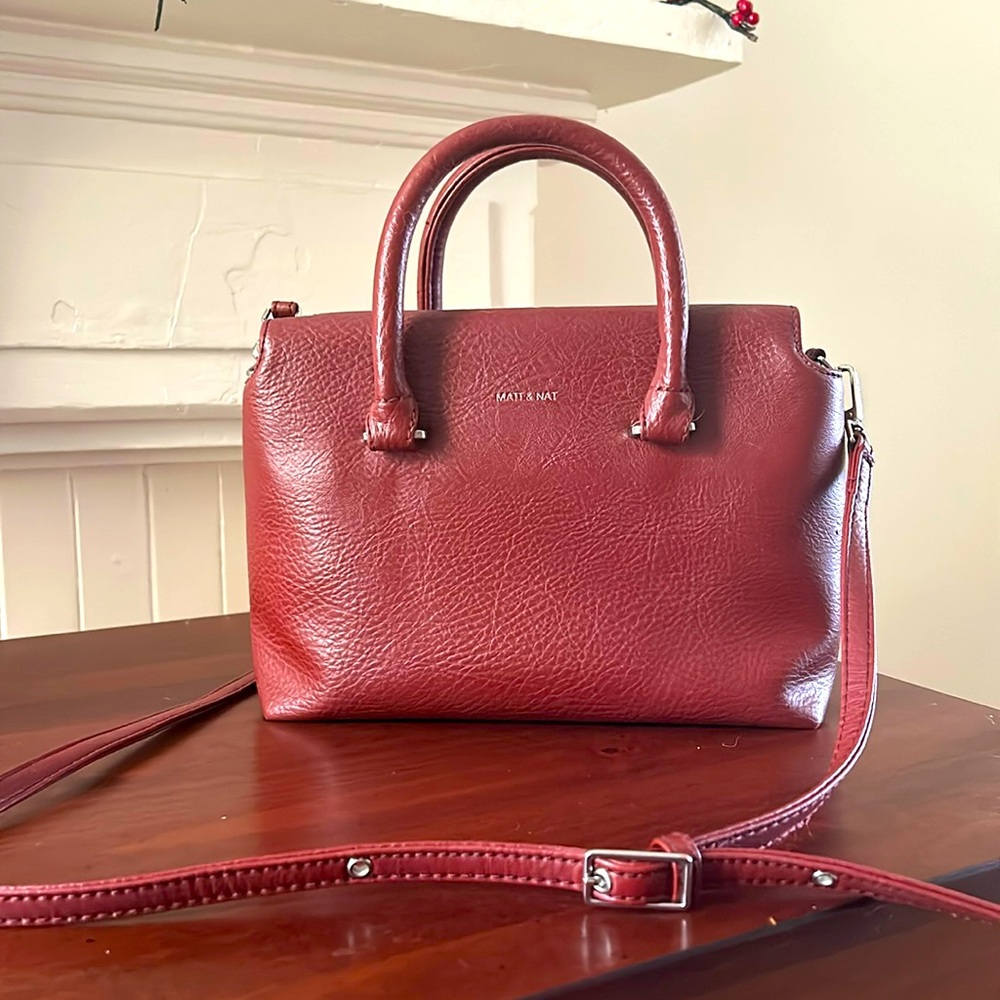 Matt & Nat Women’s Gray Leana Crossbody Bag / Satchel.